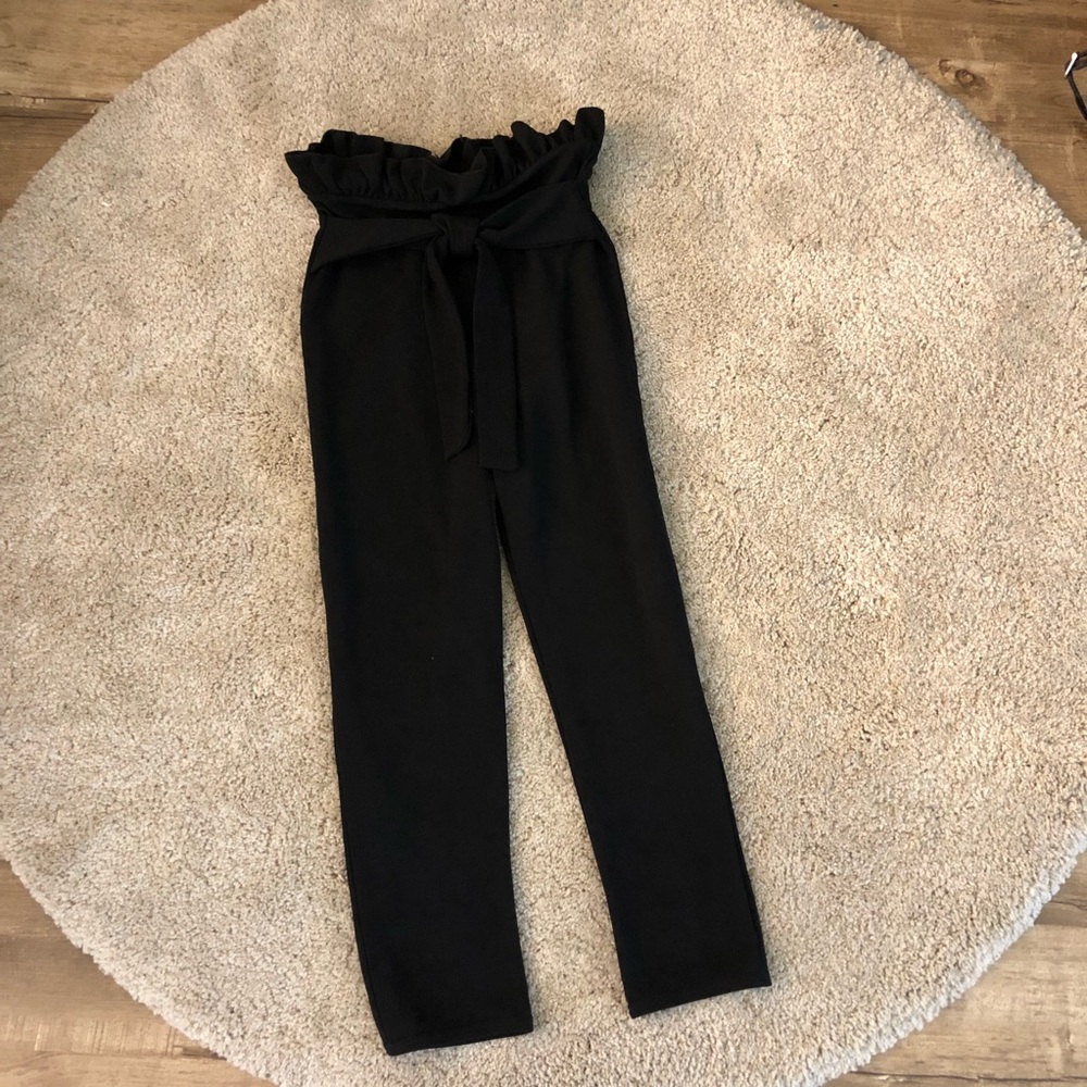 Black Cropped Trousers